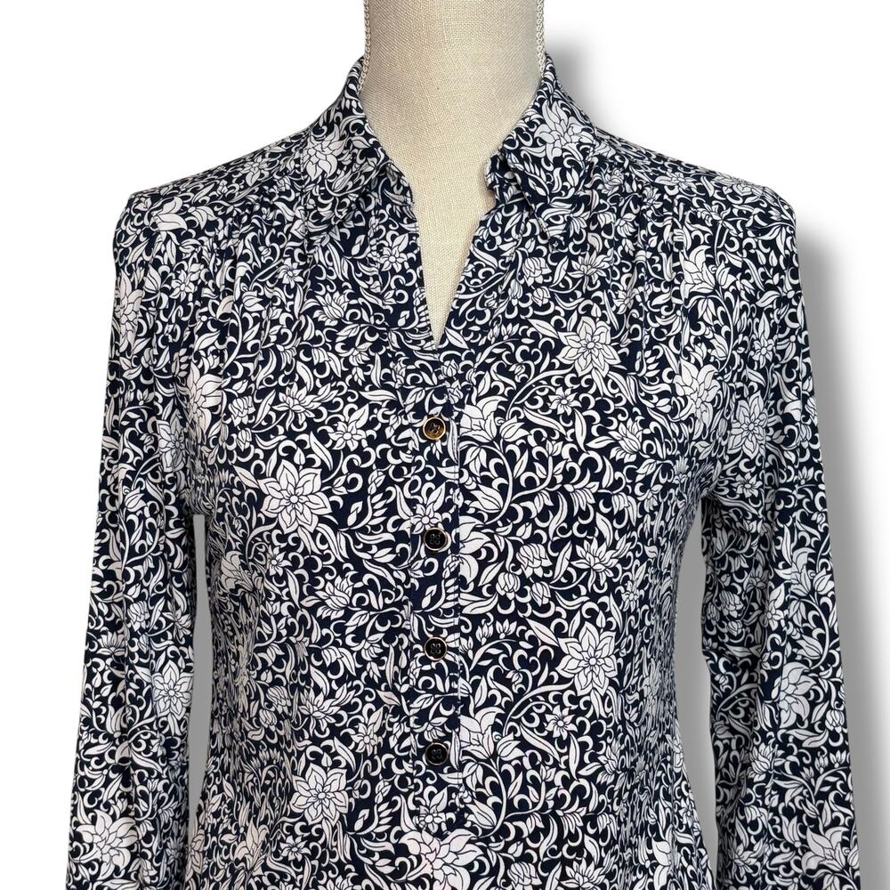 Charter Club Navy Floral 3/4 Sleeve Top Size Small